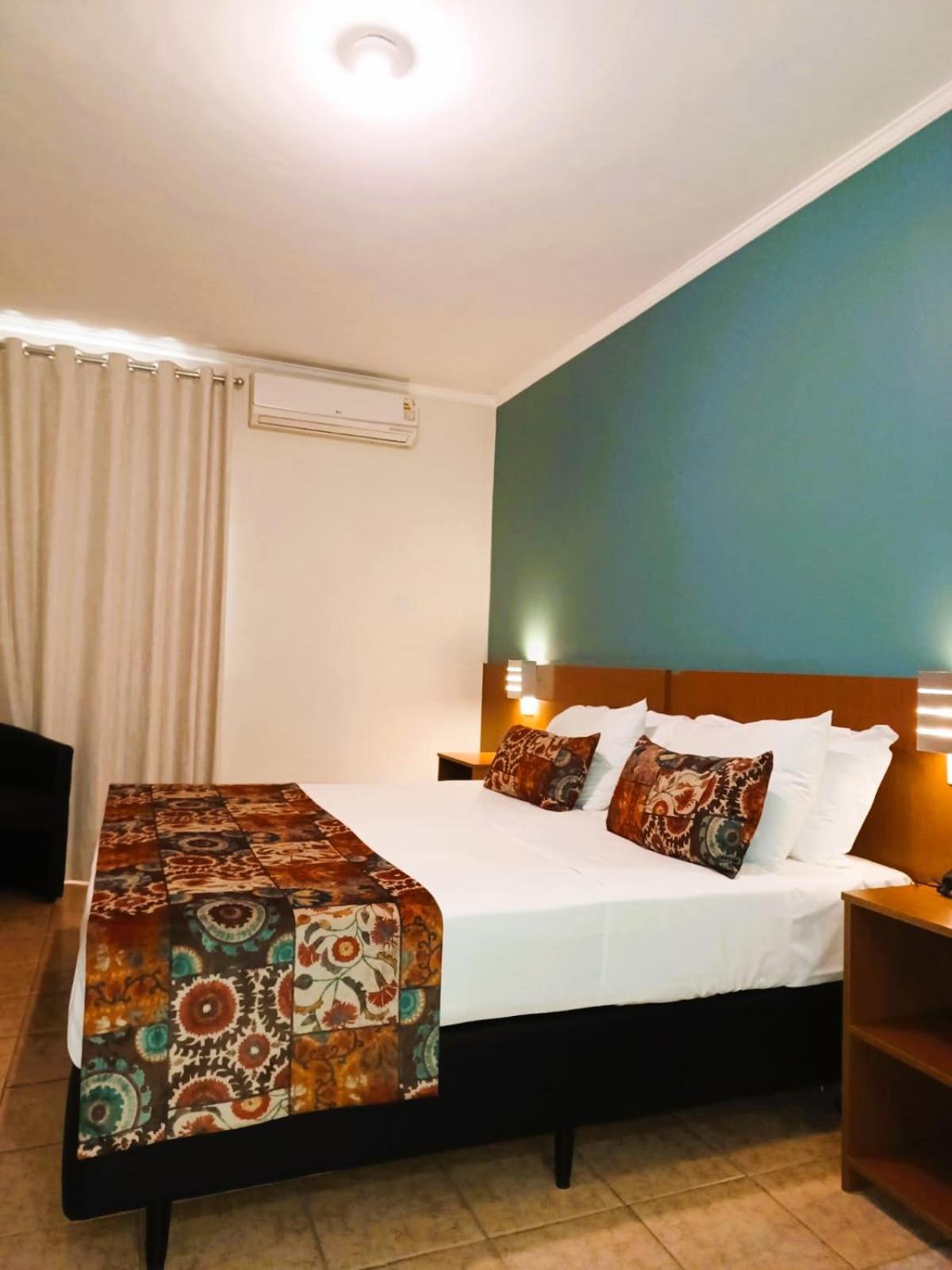 Hotel Riviera Aracatuba  Bagian luar foto